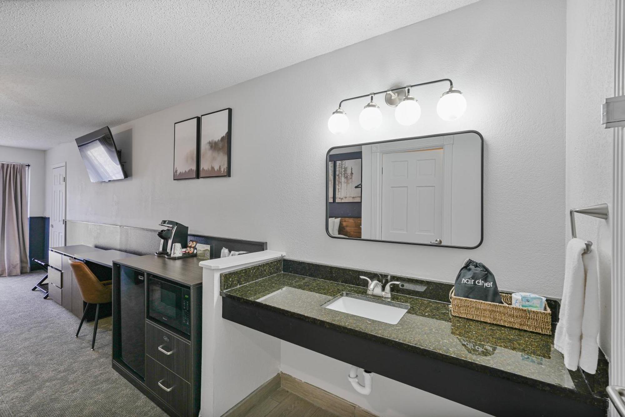 Tremont Lodge & Resort Townsend Esterno foto